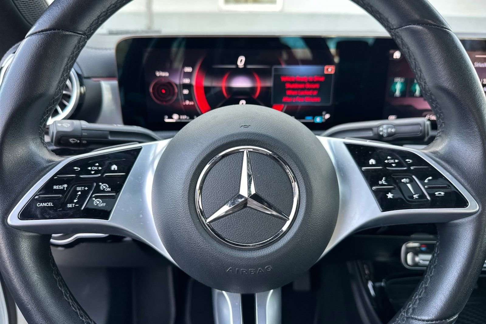 Used 2025 Mercedes-Benz CLA 250 image 34