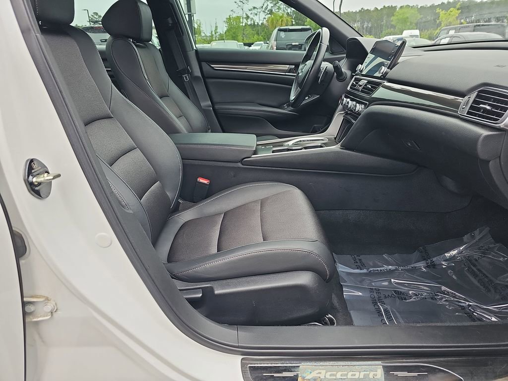 Used 2019 Honda Accord Sport image 13