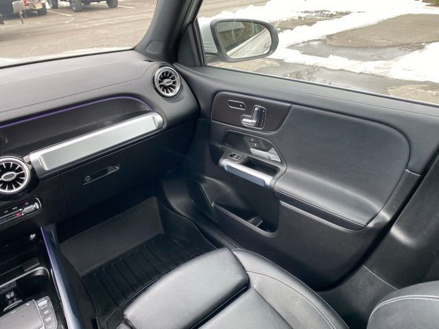 Used 2021 Mercedes-Benz GLB 35 AMG 4MATIC image 37