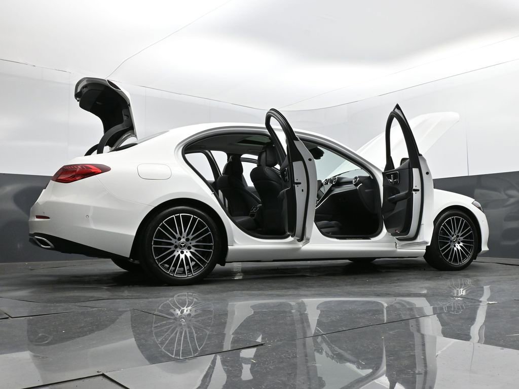Used 2023 Mercedes-Benz C 300 Sedan image 34