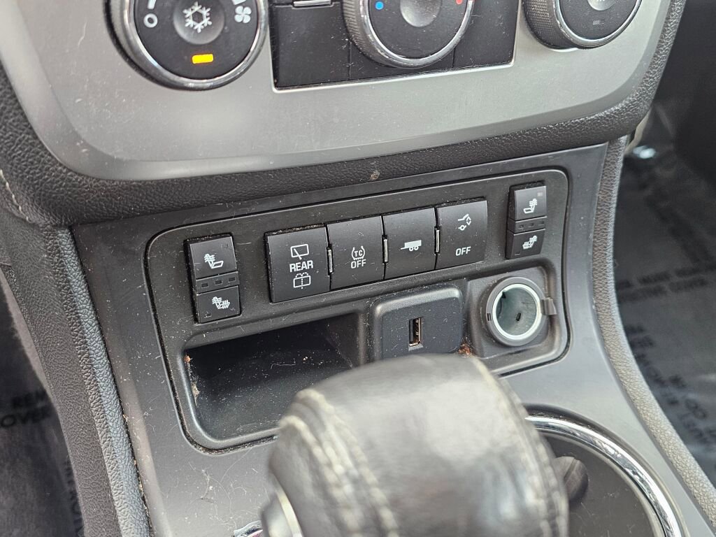 Used 2016 GMC Acadia SLE image 38