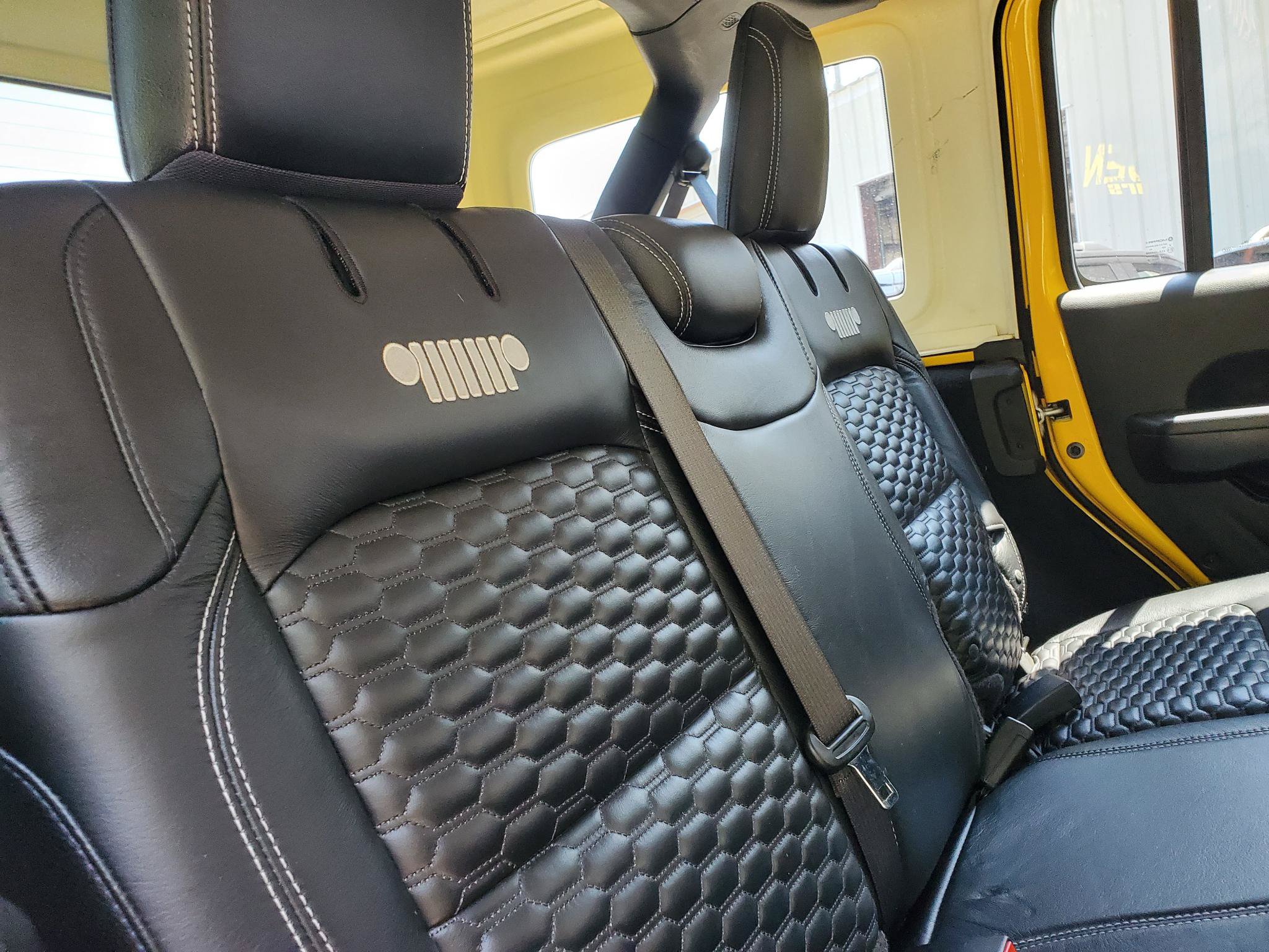 Used 2019 Jeep Wrangler Unlimited Rubicon AWD/4WD image 42