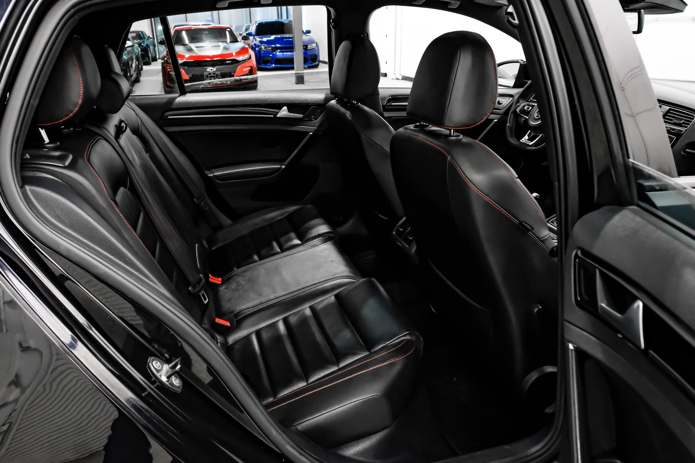 Used 2016 Volkswagen GTI SE FWD image 48