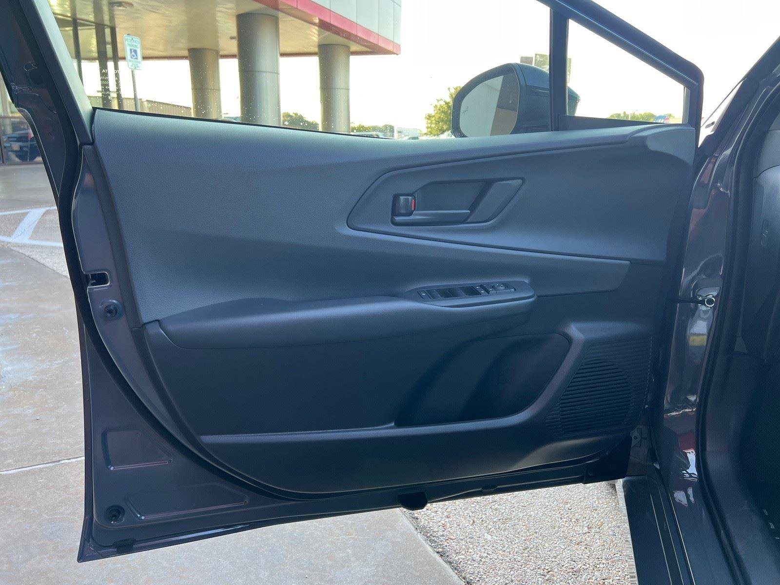 New 2026 Toyota Prius LE image 12