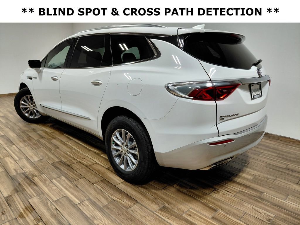 Used 2024 Buick Enclave Premium image 20