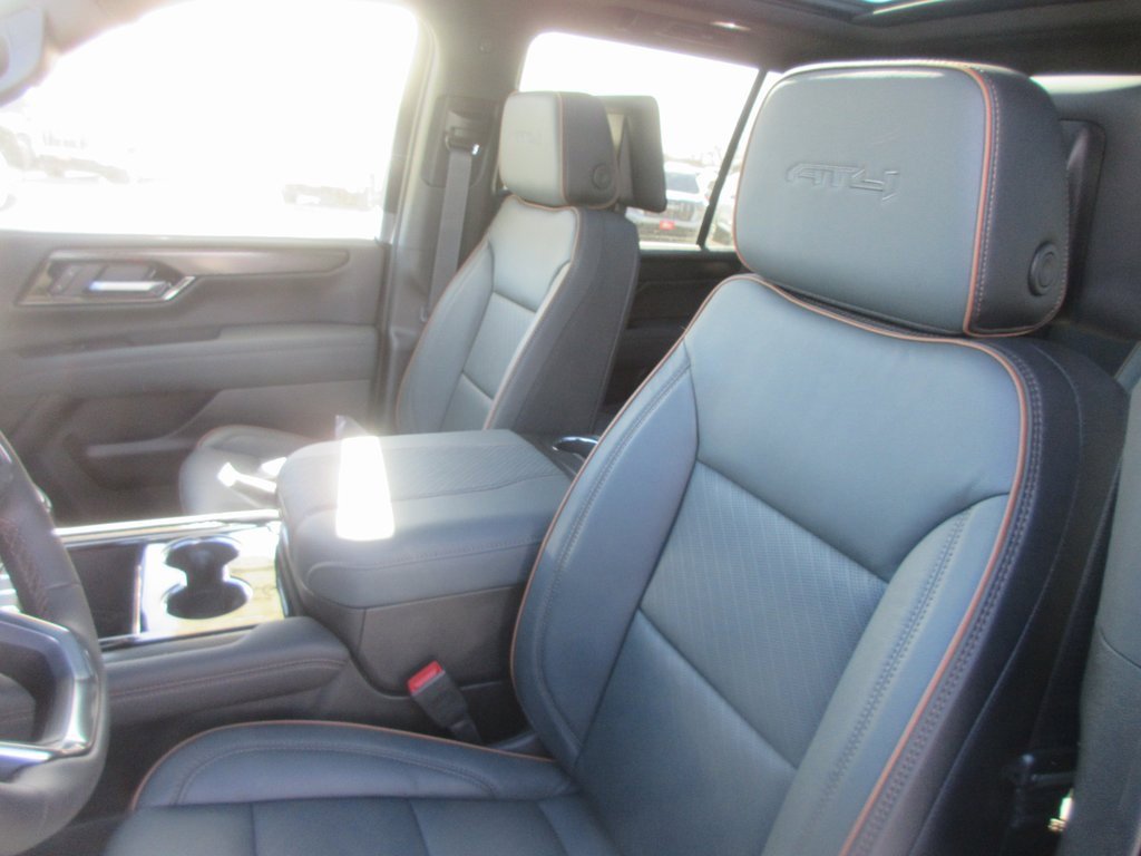 New 2026 GMC Yukon AT4 w/ AT4 Premium Plus Package image 12