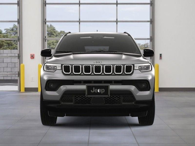 New 2025 Jeep Compass Latitude w/ Sun & Sound Group image 9