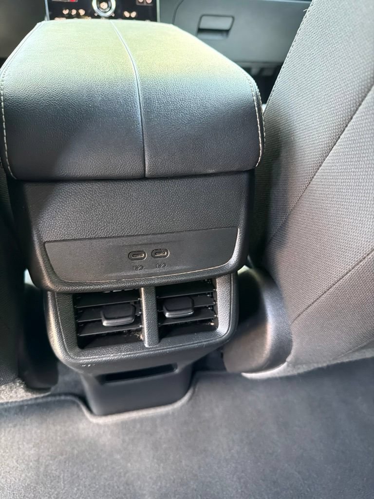 Used 2025 GMC Terrain Elevation AWD/4WD image 9