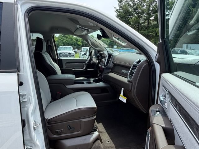 New 2026 RAM 2500 Laramie AWD/4WD image 31