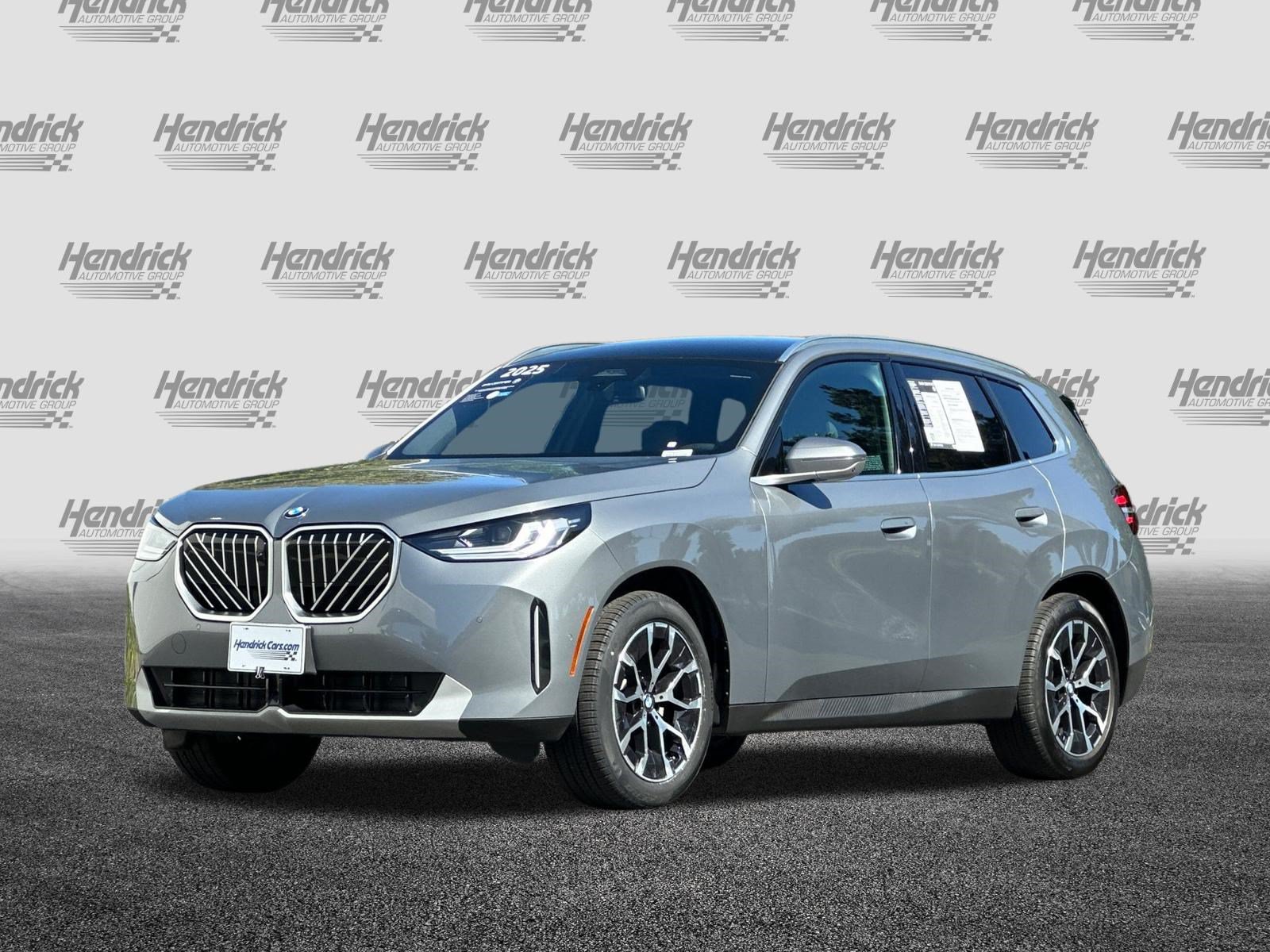 Used 2025 BMW X3 xDrive30i w/ Premium Package AWD/4WD image 9