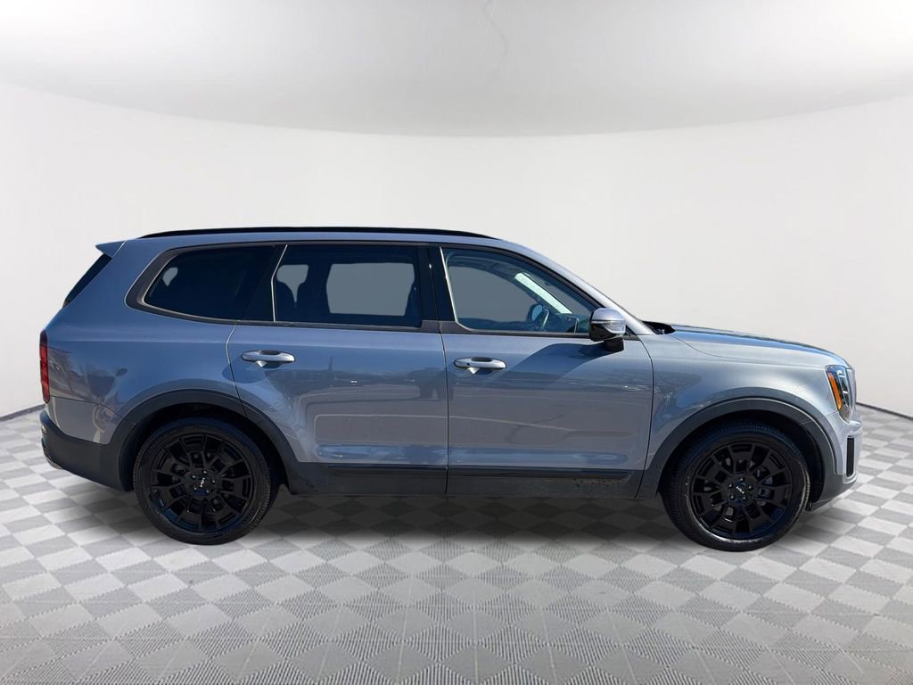 Used 2022 Kia Telluride SX w/ SX Prestige Package AWD/4WD image 4