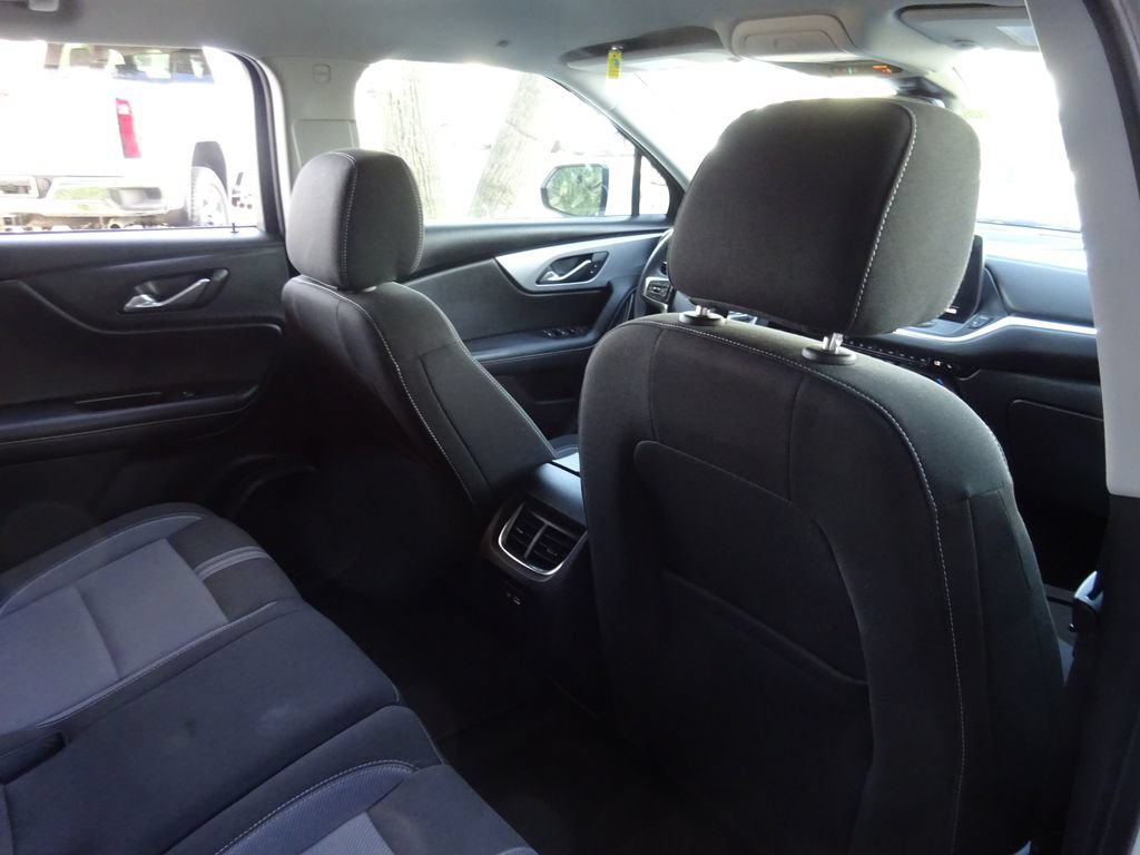 Certified 2024 Chevrolet Blazer LT w/ Convenience Package FWD image 20