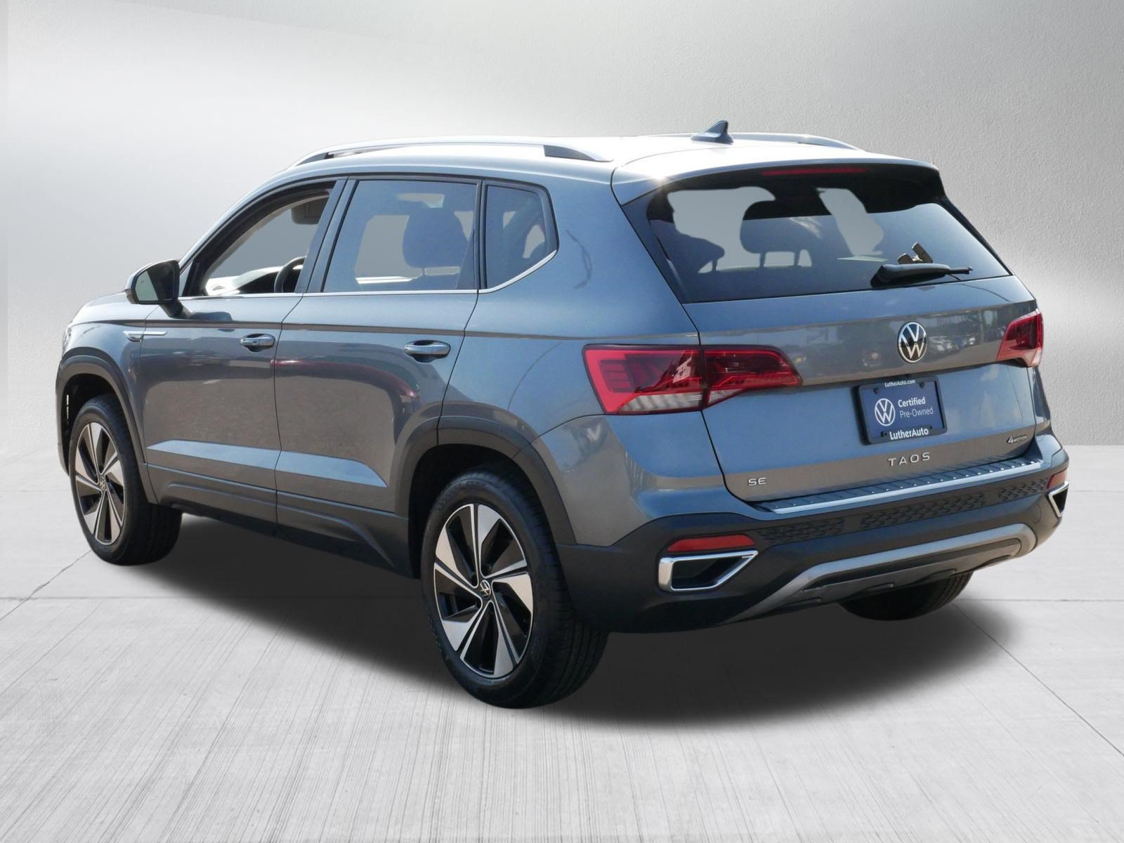 Used 2024 Volkswagen Taos SE AWD/4WD image 5