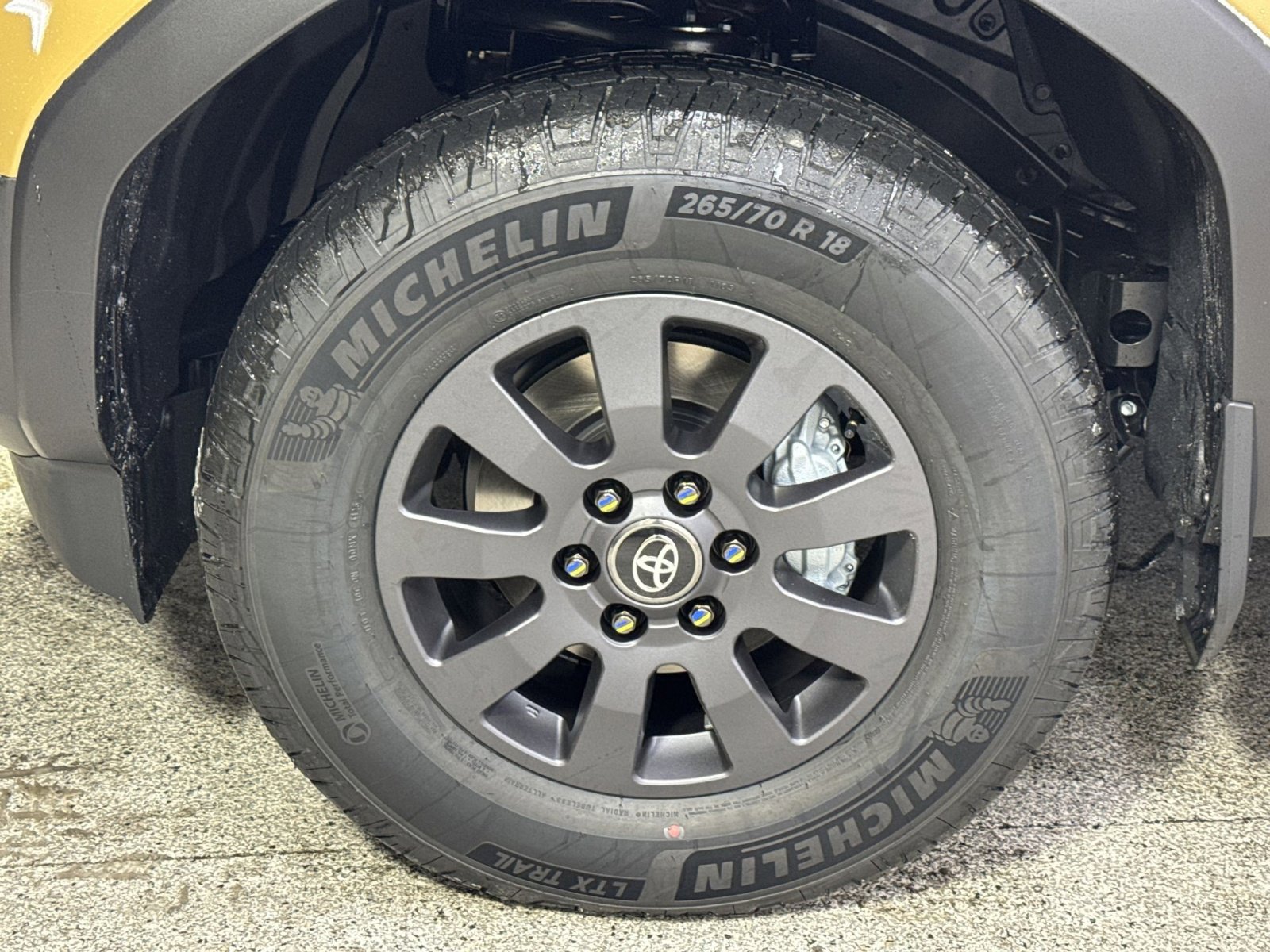 New 2026 Toyota Land Cruiser w/ Premium Package AWD/4WD image 12