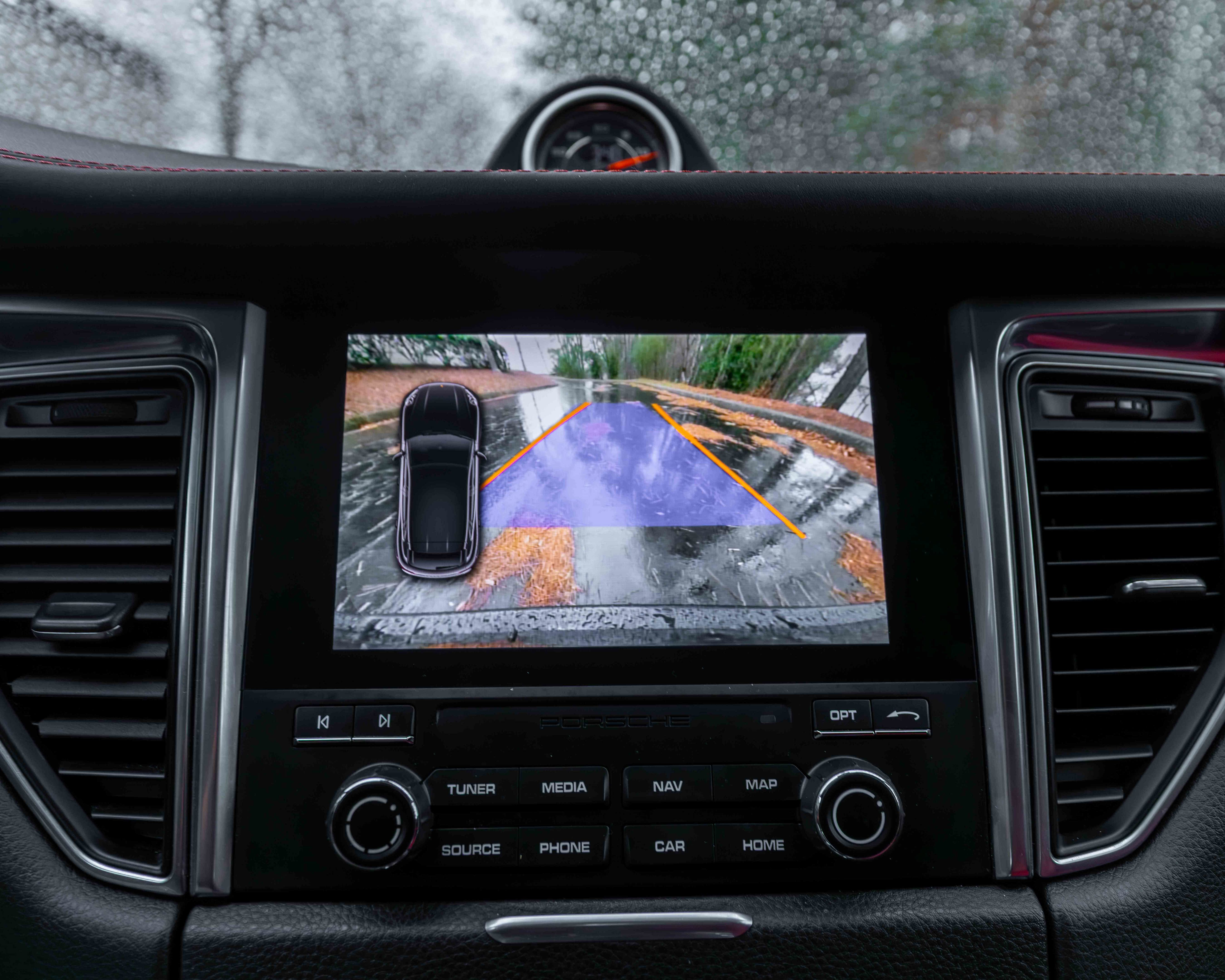 Used 2017 Porsche Macan GTS image 11