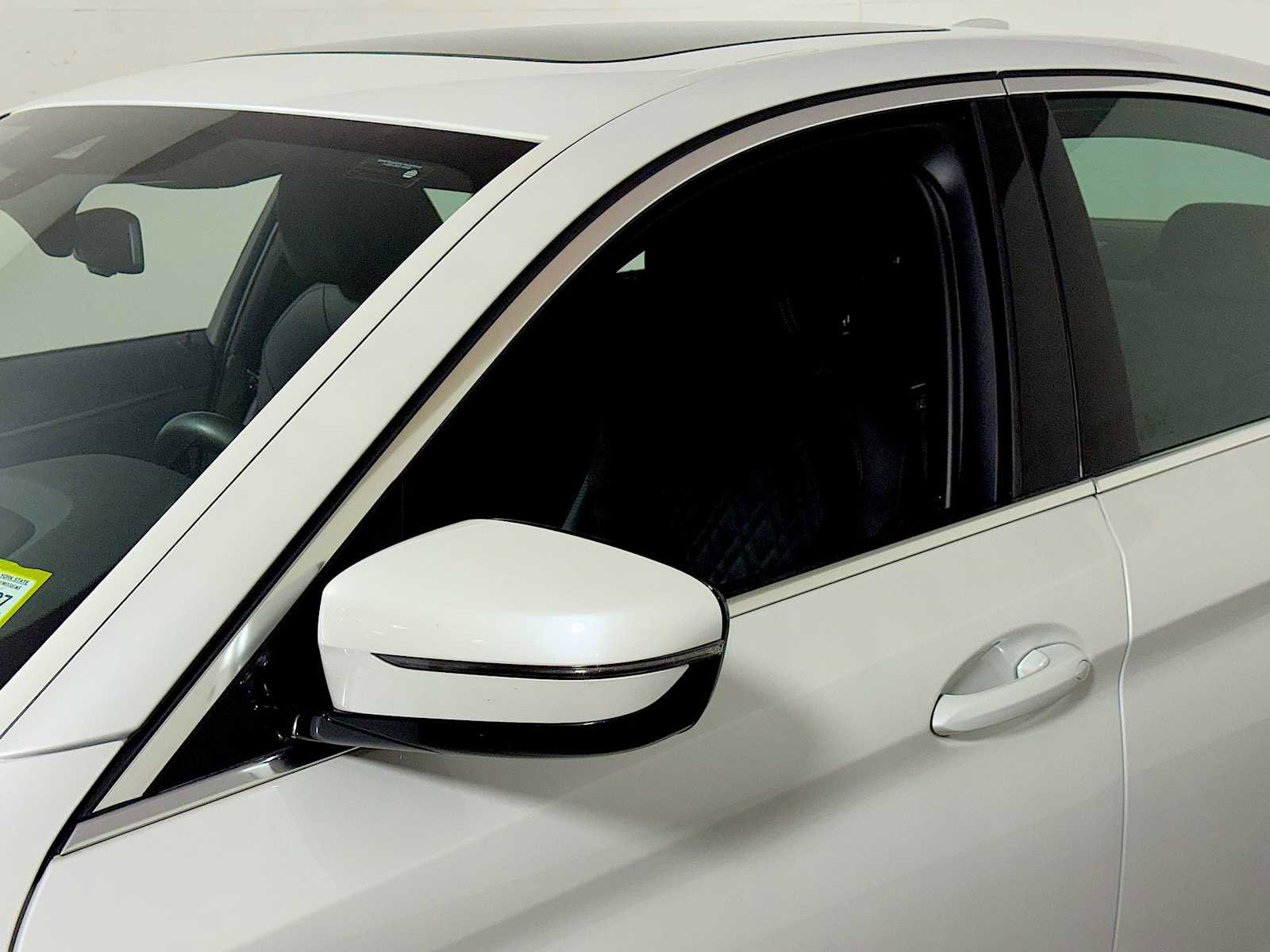 Certified 2023 BMW 530i xDrive w/ Premium Package image 30