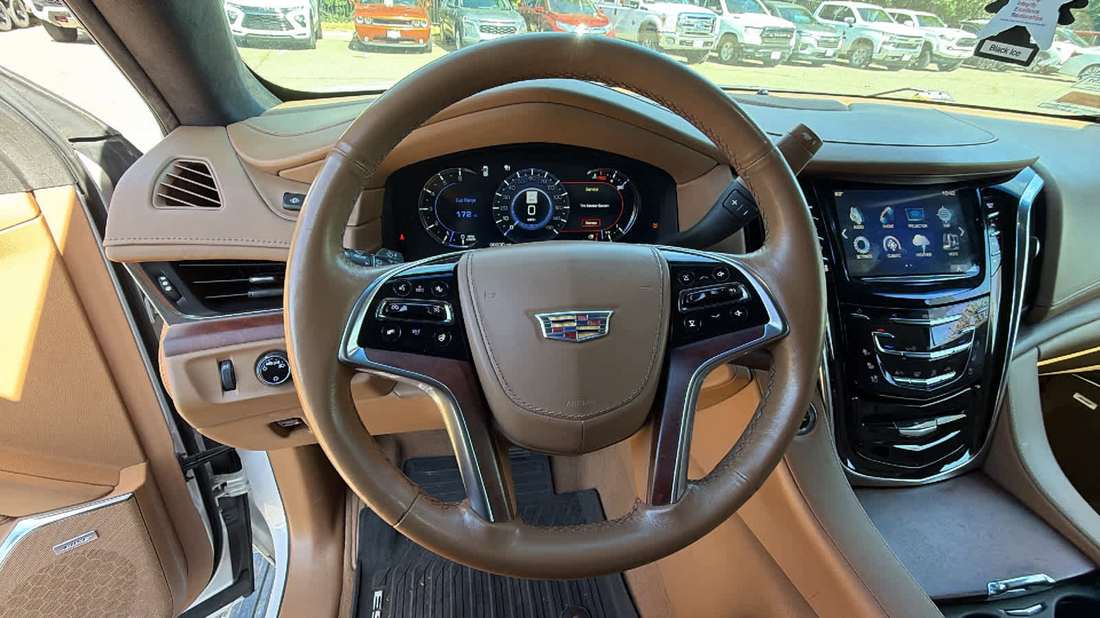 Used 2017 Cadillac Escalade ESV Platinum image 15
