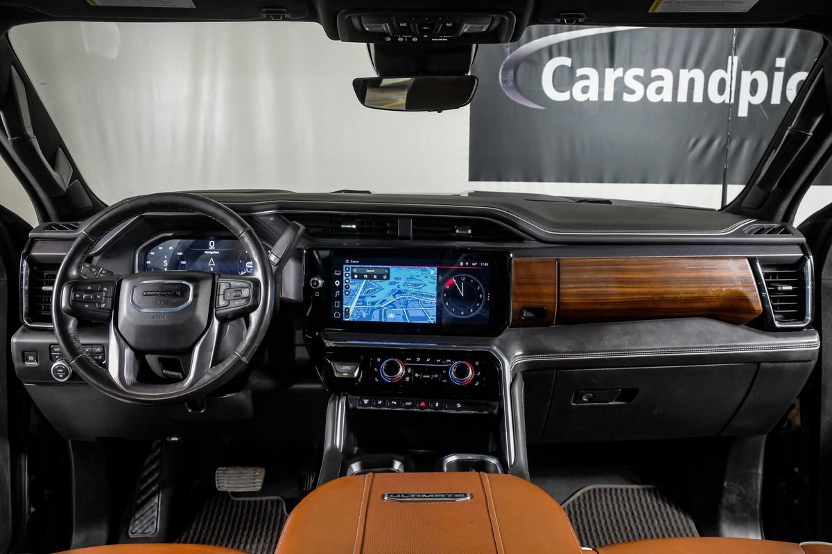 Used 2024 GMC Sierra 2500 Denali Ultimate AWD/4WD image 14