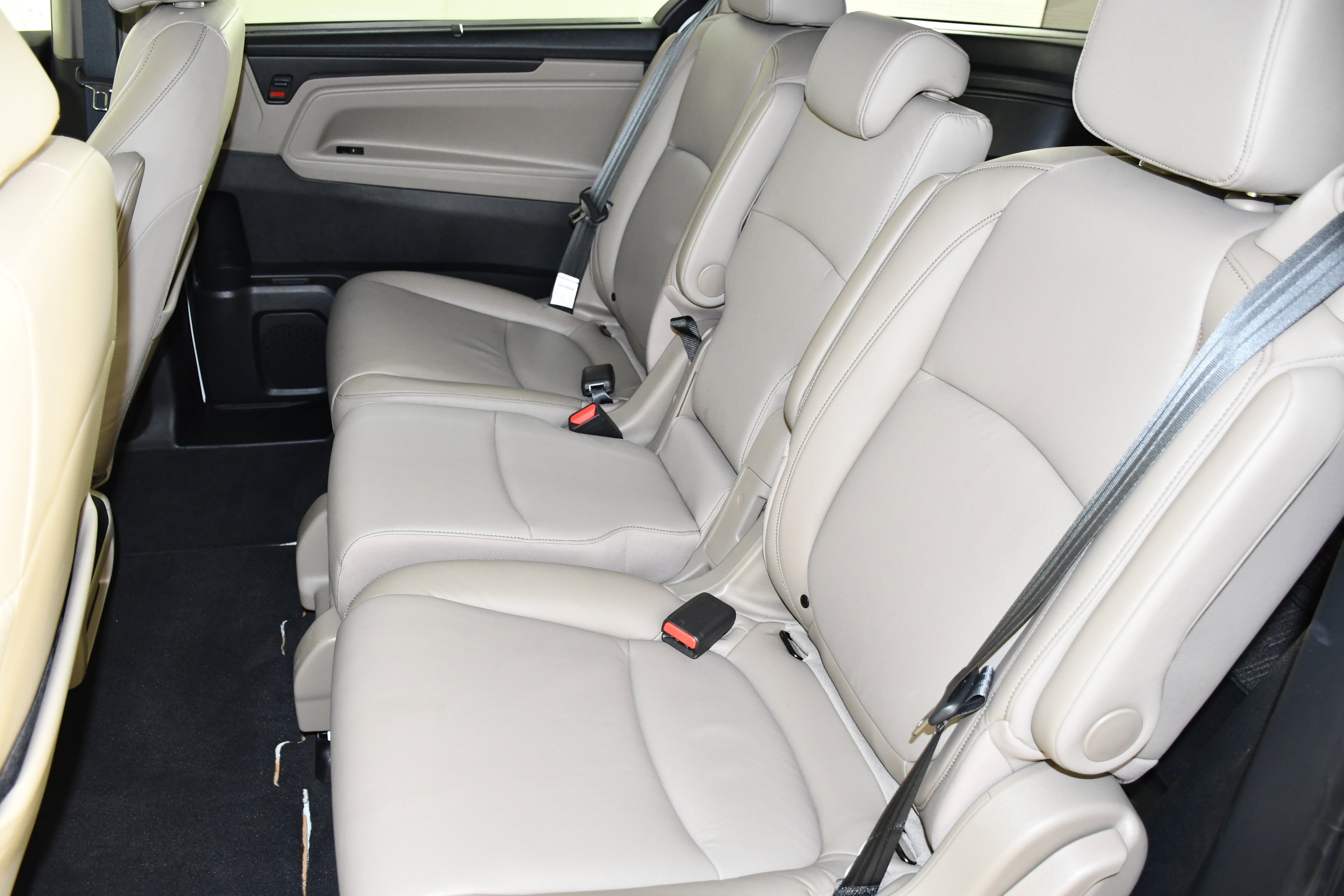 Certified 2024 Honda Odyssey EX-L image 46