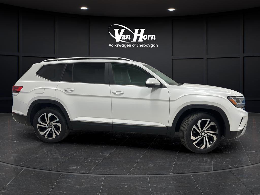 Used 2023 Volkswagen Atlas SEL AWD/4WD image 8