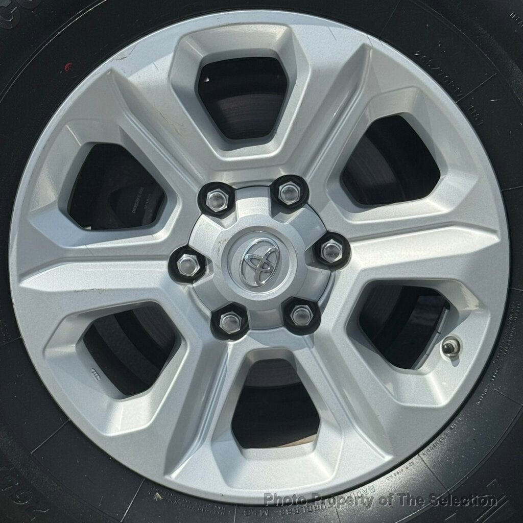 Used 2016 Toyota 4Runner SR5 image 48