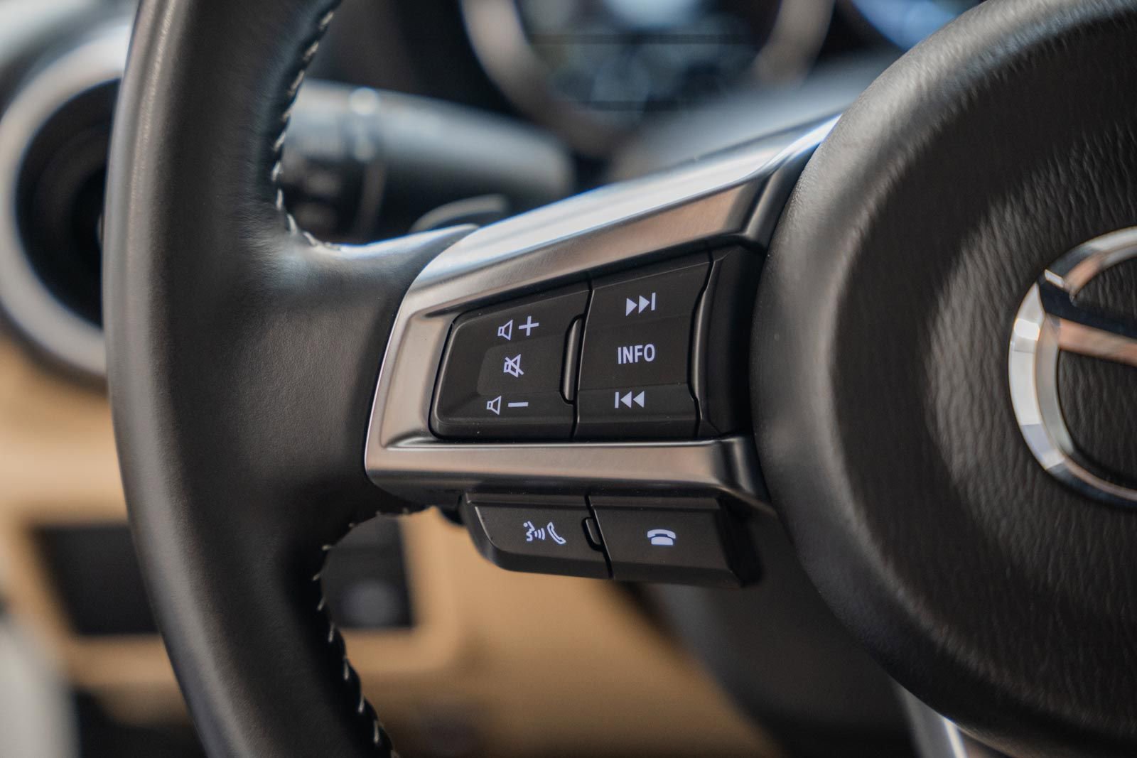 Used 2024 MAZDA MX-5 Miata RF Grand Touring w/ Weather Package image 35