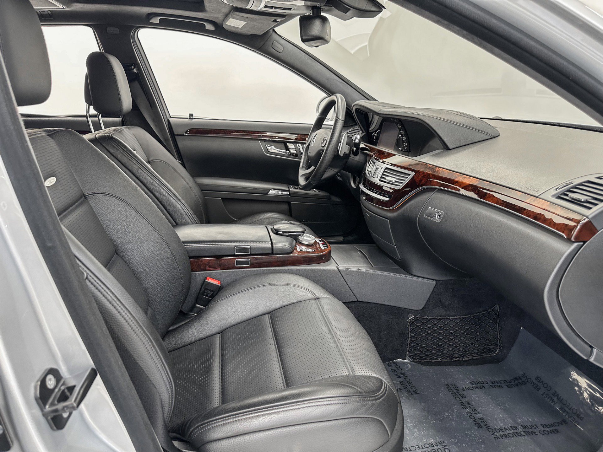 Used 2009 Mercedes-Benz S 63 AMG image 28