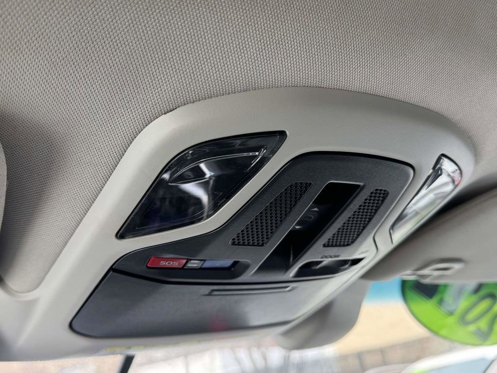 Used 2022 Subaru Outback Premium image 29