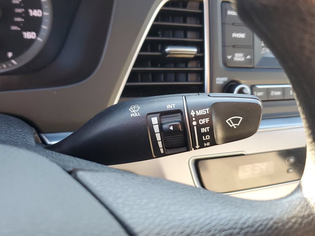 Used 2016 Hyundai Sonata SE FWD image 25