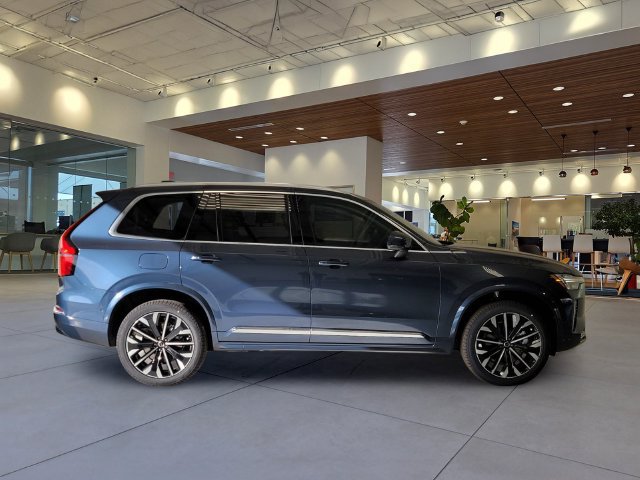 New 2026 Volvo XC90 B6 Ultra w/ Protection Package AWD/4WD image 6