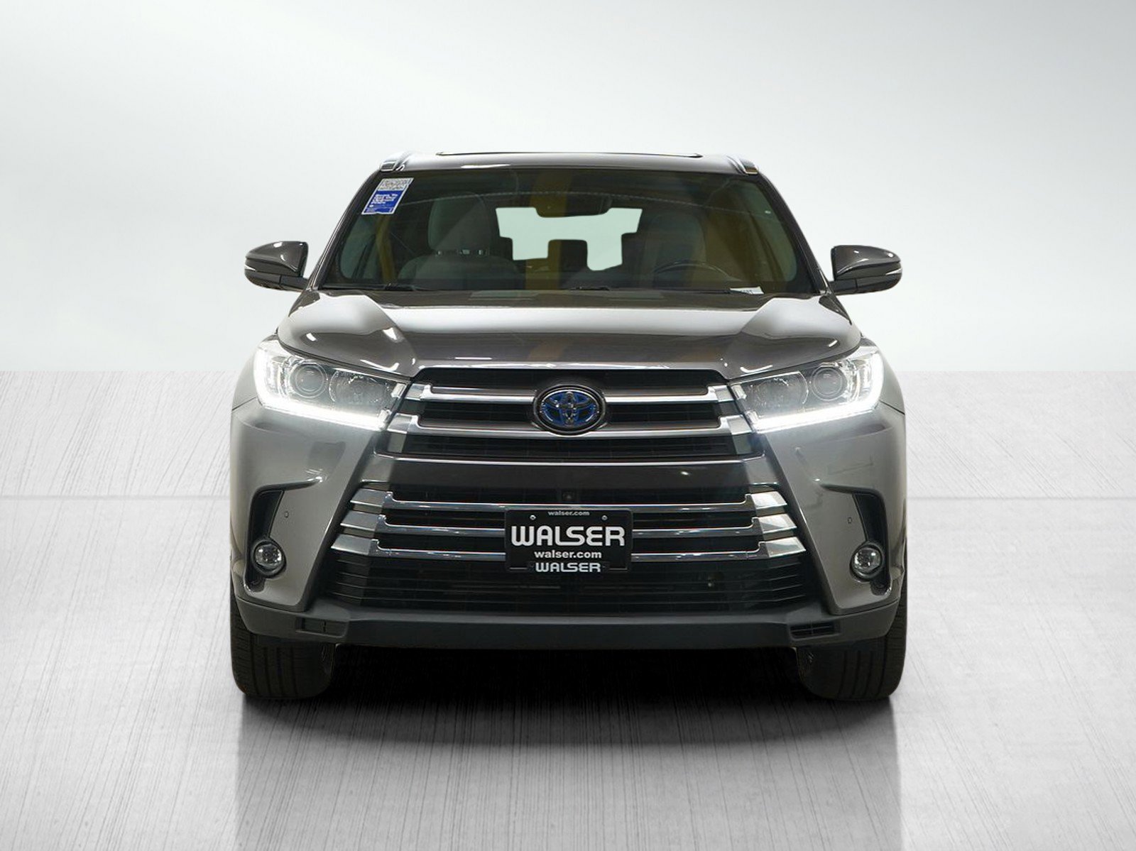 Used 2019 Toyota Highlander Limited Platinum AWD/4WD image 8