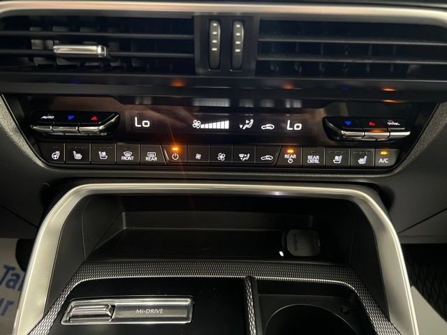 Used 2024 MAZDA CX-90 3.3 Turbo w/ Premium Plus Pkg AWD/4WD image 32
