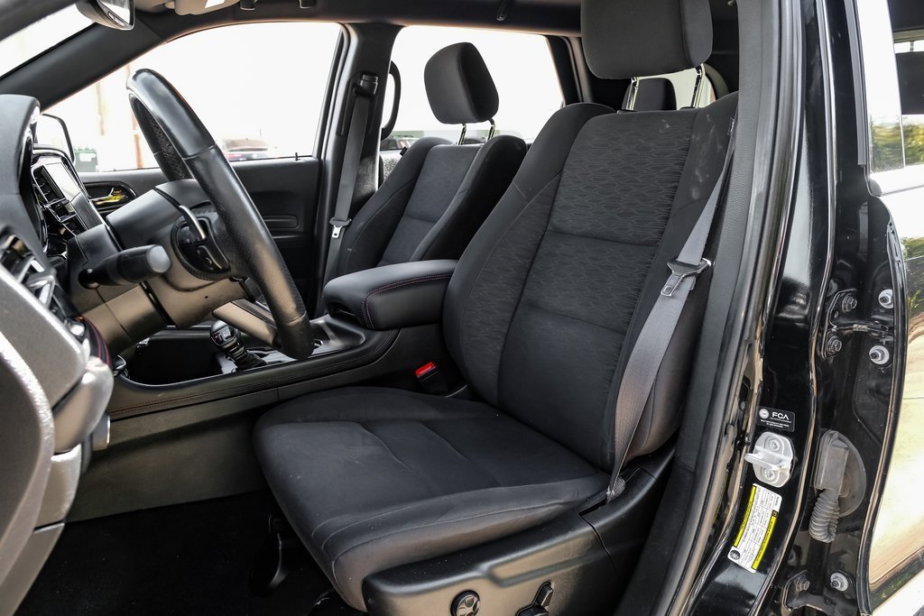 Used 2023 Dodge Durango GT image 39