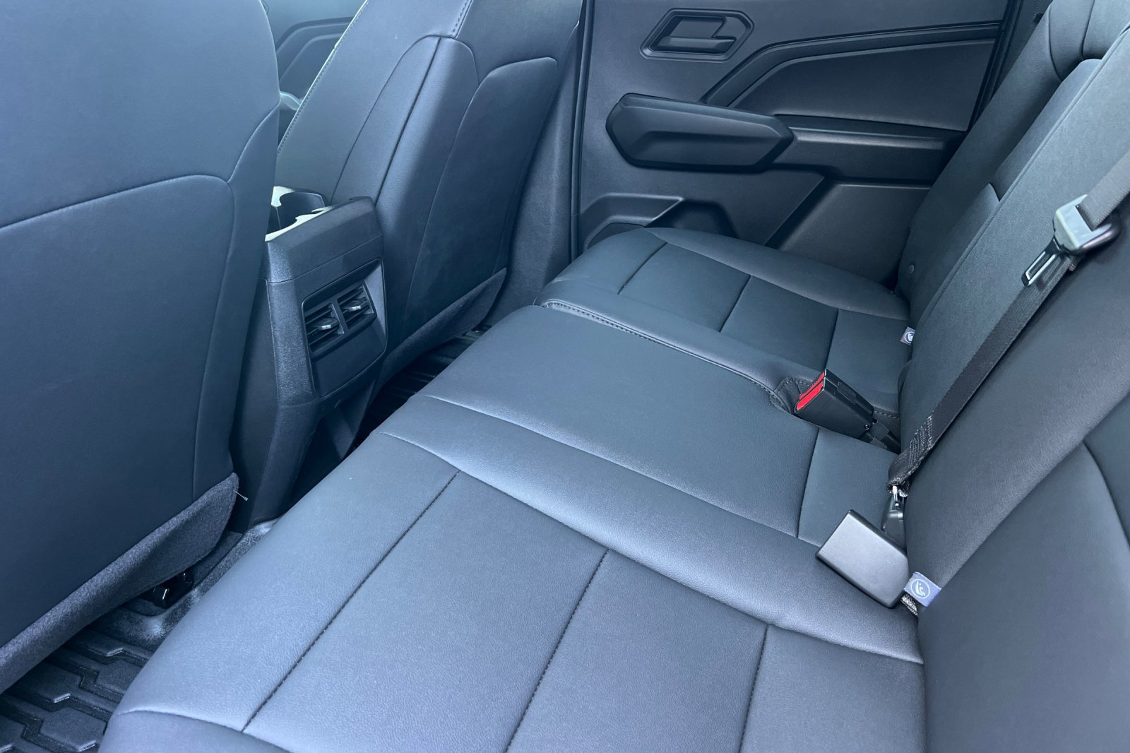 Used 2024 Chevrolet Colorado Trail Boss w/ Advanced Trailering Package image 12