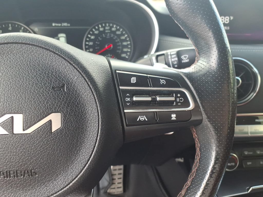 Used 2022 Kia Stinger GT2 w/ Red Interior Color Package AWD/4WD image 17