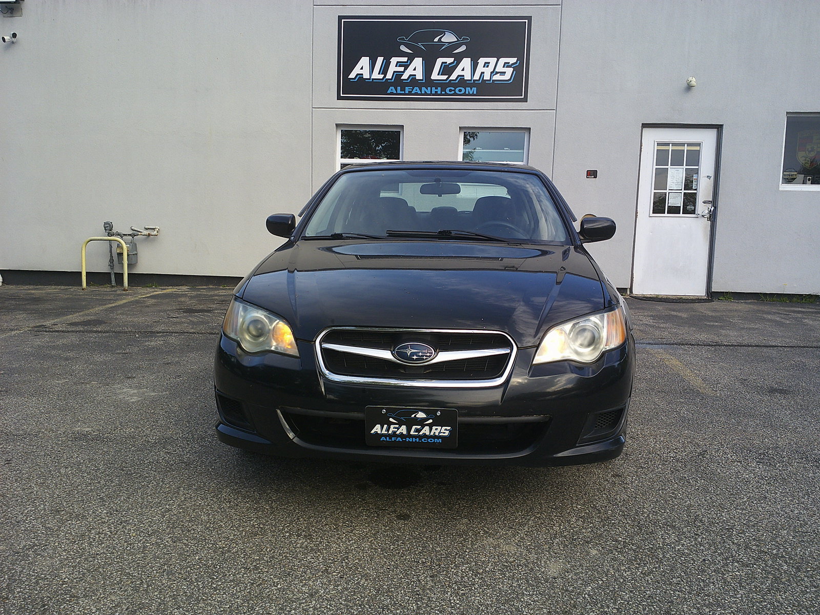 Used 2009 Subaru Legacy 2.5i Special Edition AWD/4WD image 2