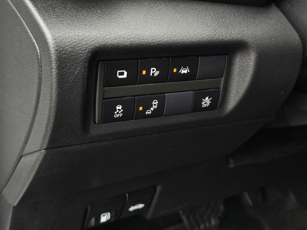 Certified 2024 Nissan Kicks S image 17