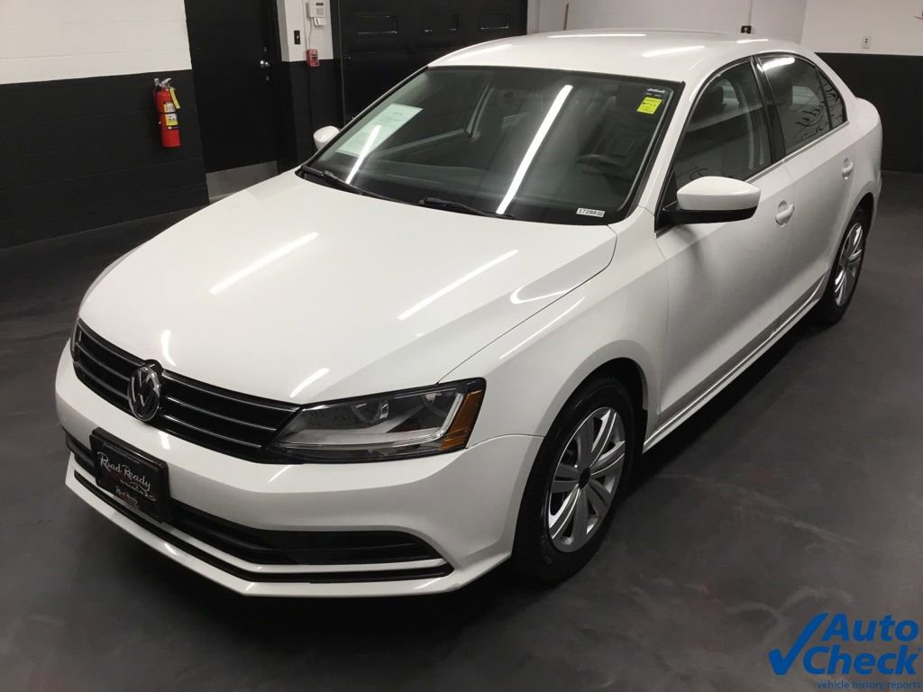 Used 2017 Volkswagen Jetta S w/ Jetta S Cold Weather Package image 6