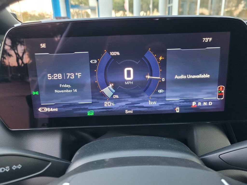 New 2026 Chevrolet Equinox EV LT FWD image 32