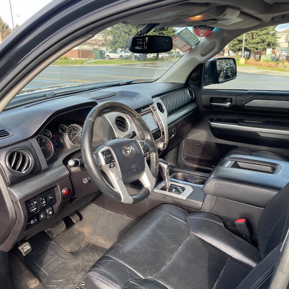 Used 2015 Toyota Tundra Platinum image 11
