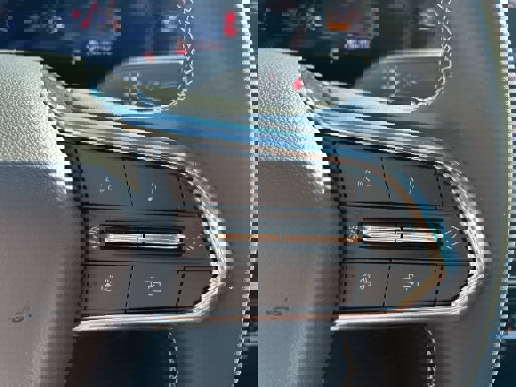 New 2026 Chevrolet Traverse LT w/ Driver Confidence Package image 13