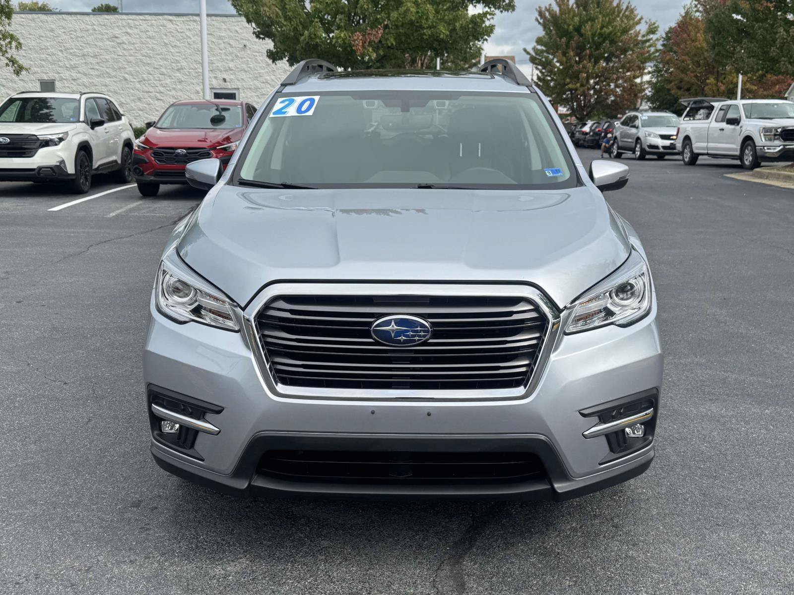 Used 2020 Subaru Ascent Limited w/ Technology Package AWD/4WD image 6