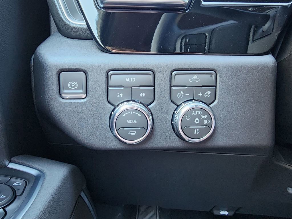 New 2026 GMC Sierra 1500 Elevation image 19