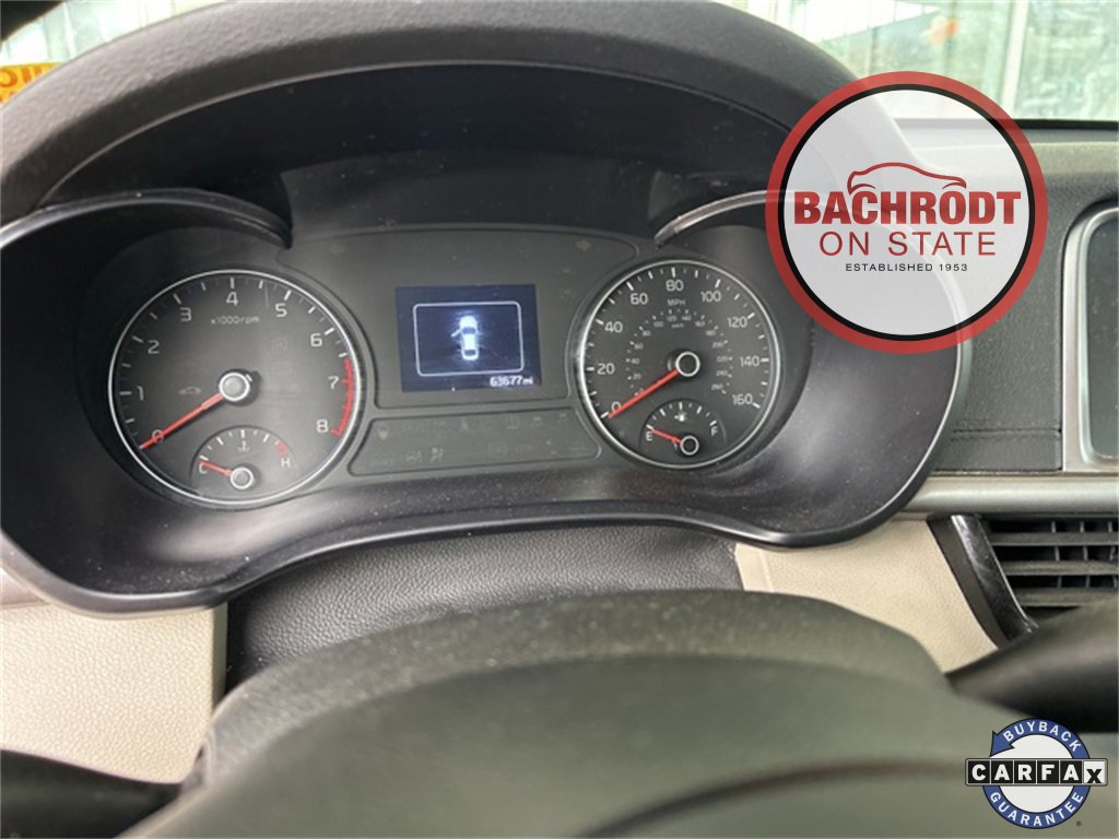 Used 2017 Kia Optima LX image 10