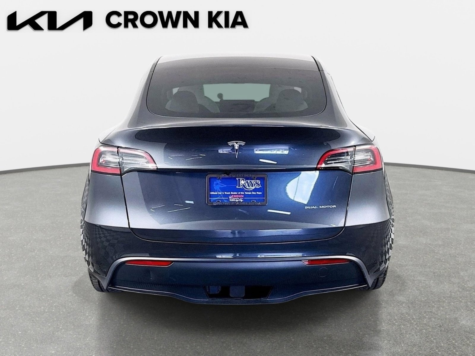 Used 2024 Tesla Model Y Long Range AWD/4WD image 7