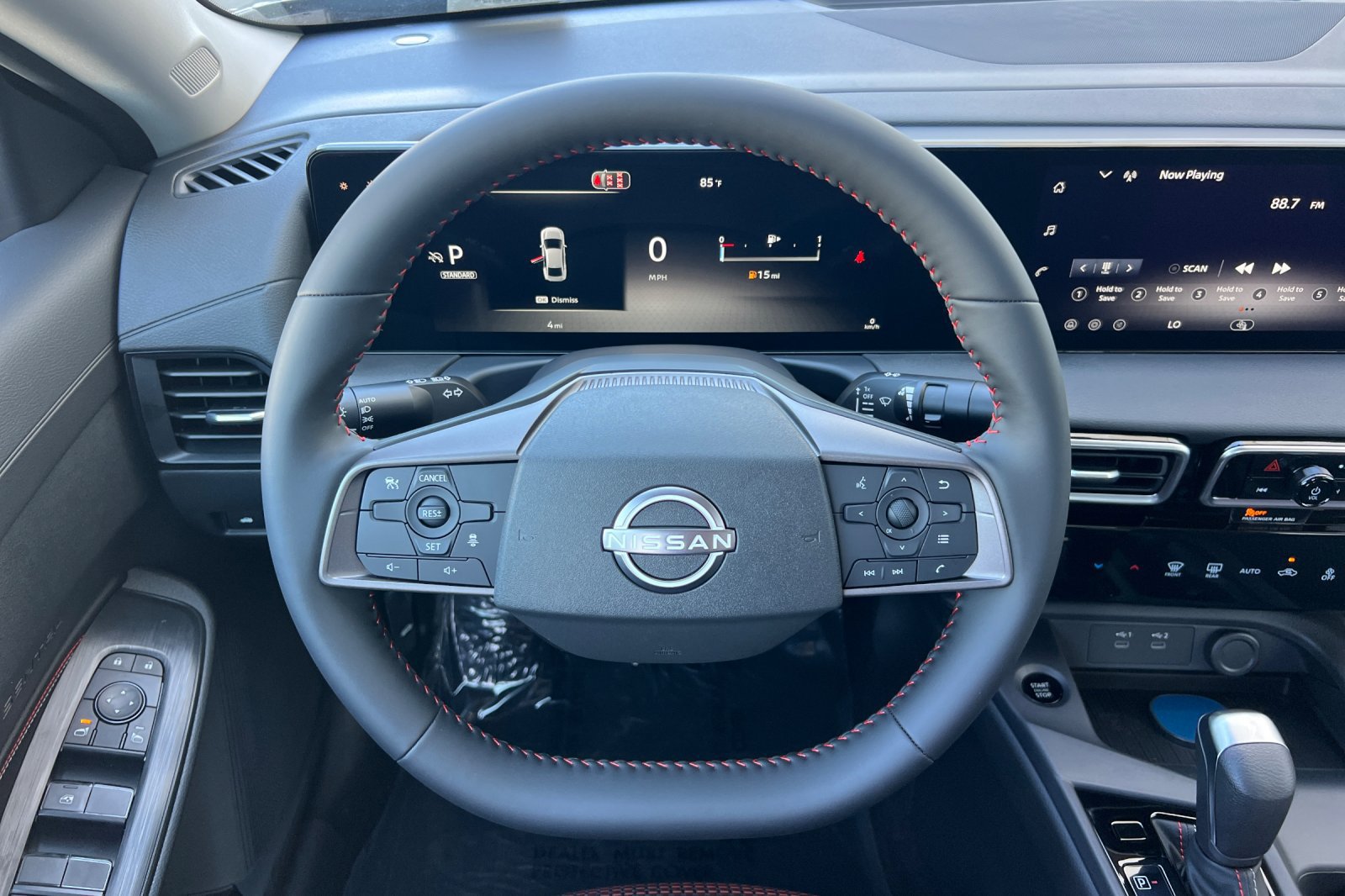 New 2027 Nissan Sentra SR w/ Floor Mat Package FWD image 11