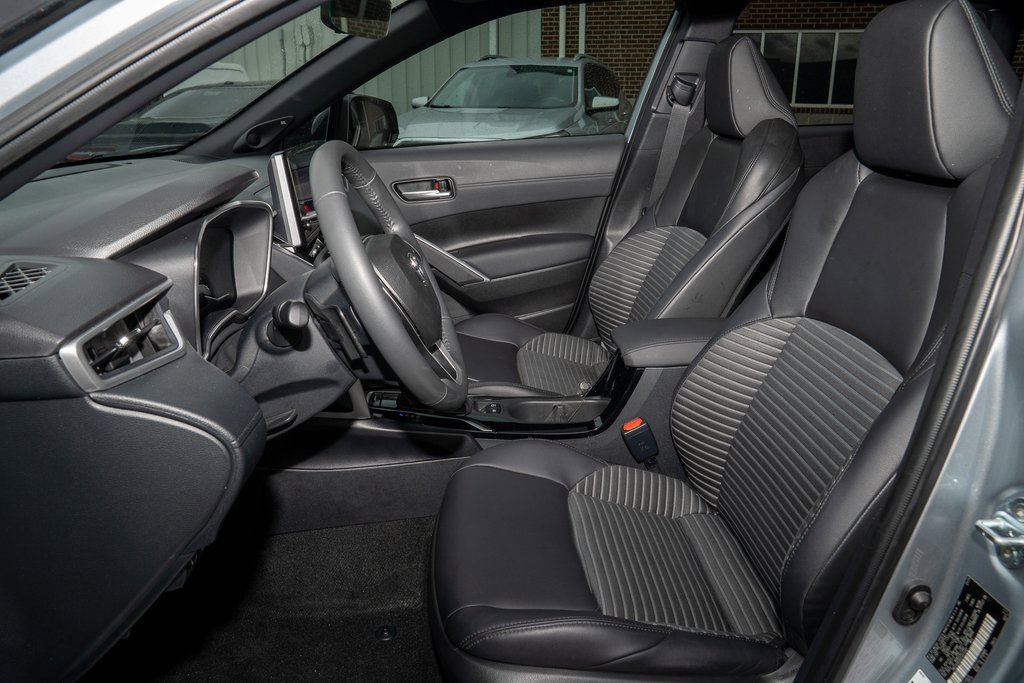 Certified 2024 Toyota Corolla Cross XSE image 11