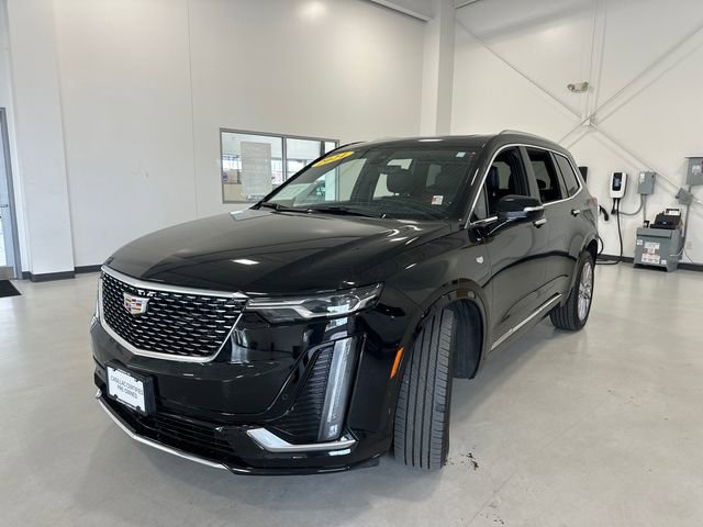 Used 2024 Cadillac XT6 Premium Luxury w/ Technology Package image 5