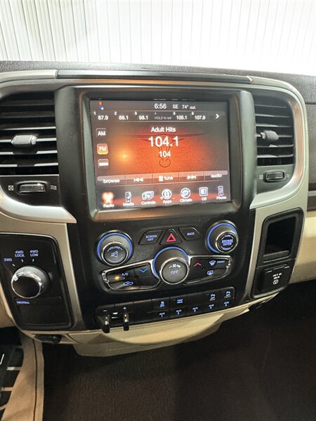 Used 2016 RAM 2500 SLT w/ Popular Equipment Group AWD/4WD image 12
