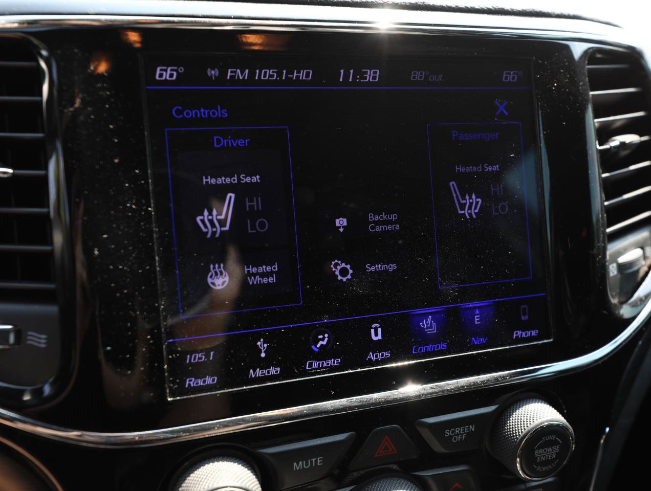 Used 2019 Jeep Grand Cherokee Altitude AWD/4WD image 25